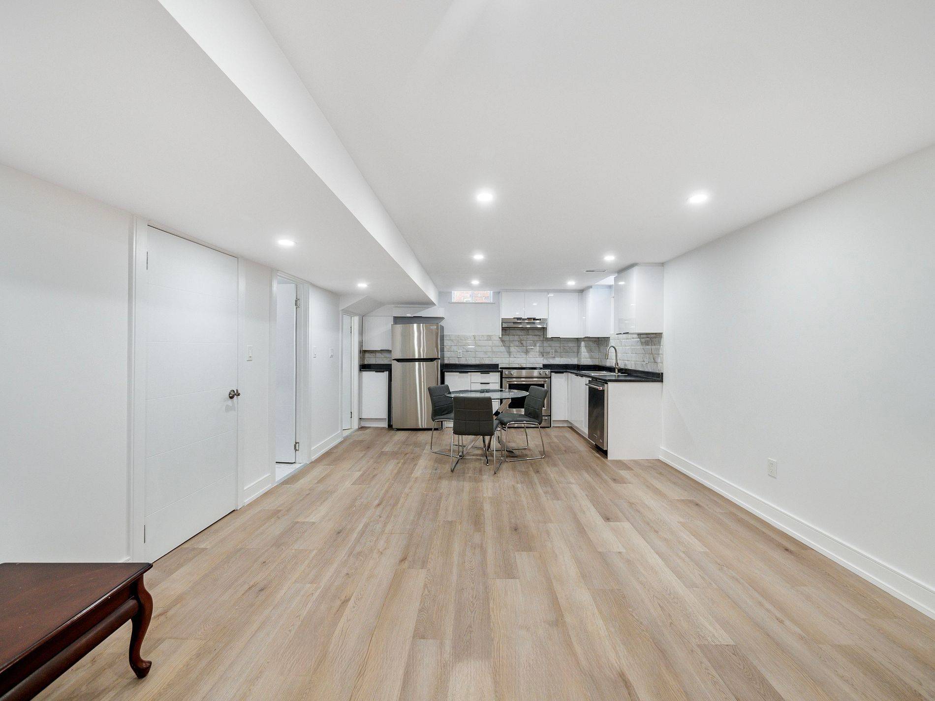 Bradford West Gwillimbury, ON L3Z 0V6,97 Belfry DR