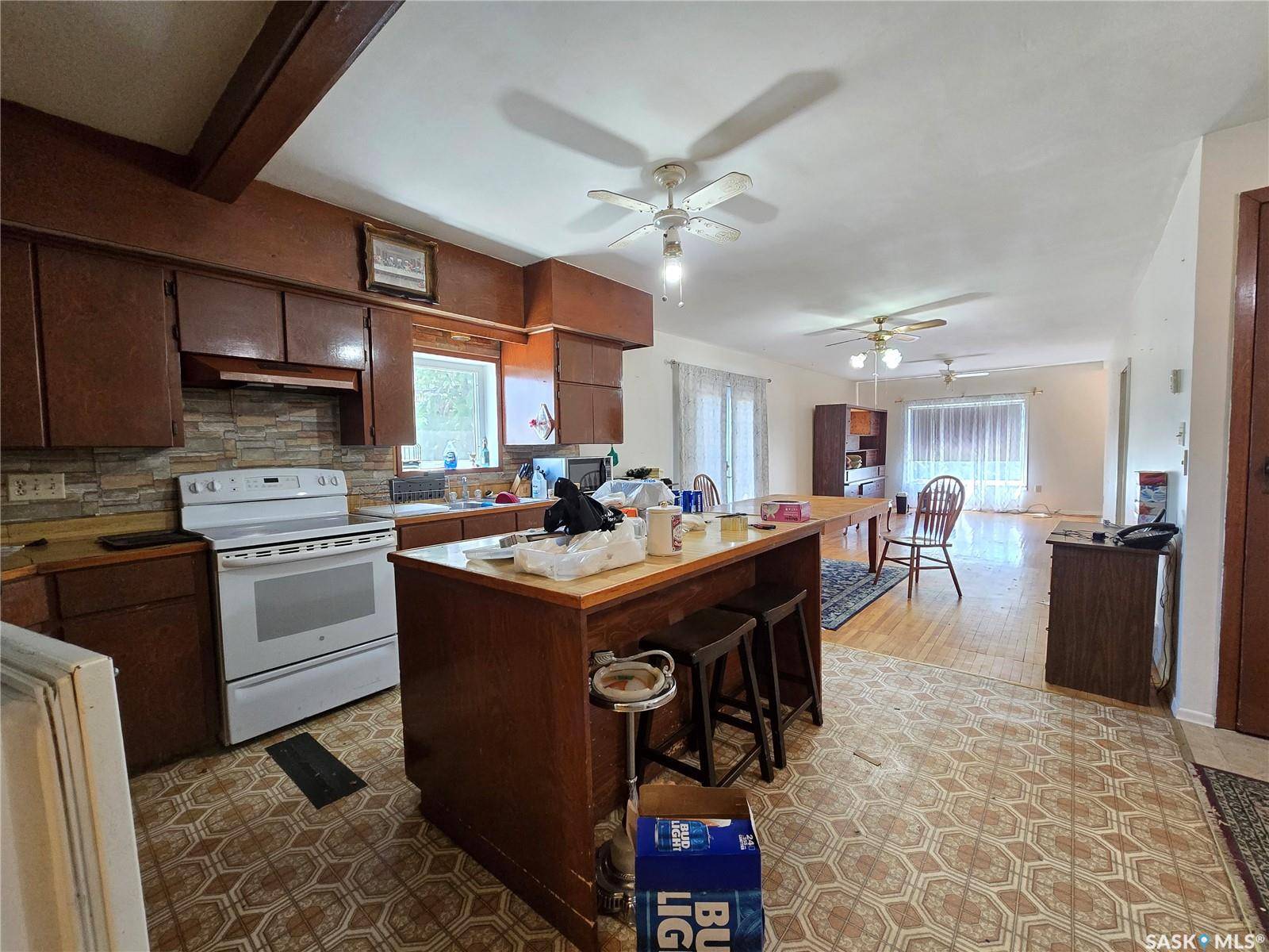 Aylesbury, SK S0G 0B0,102 Laurier AVENUE