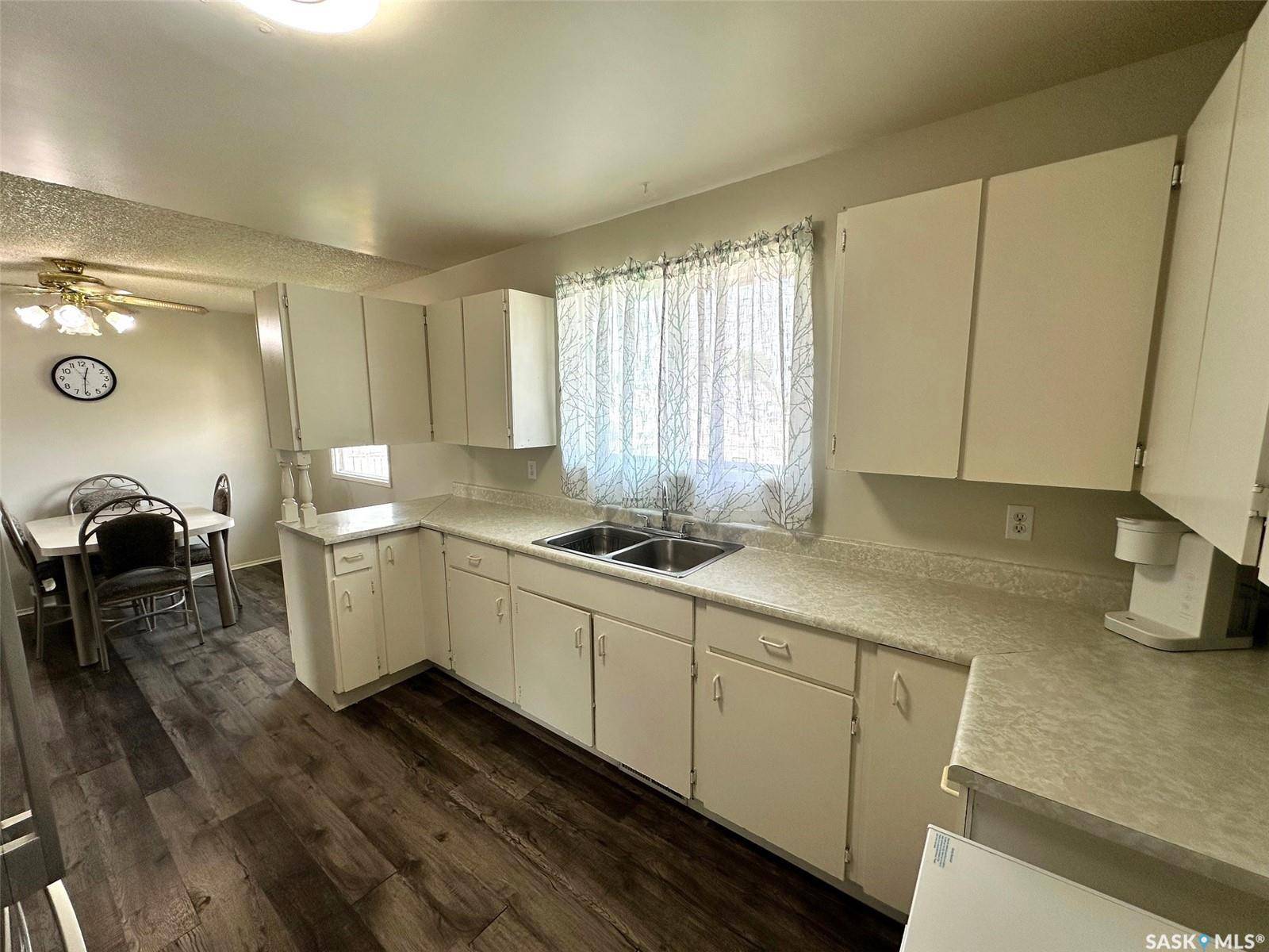 Hudson Bay, SK S0E 0Y0,736 Hudson CRESCENT