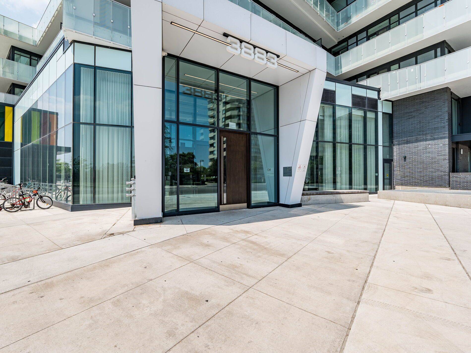 Mississauga, ON L5B 0M4,3883 Quartz RD #4701