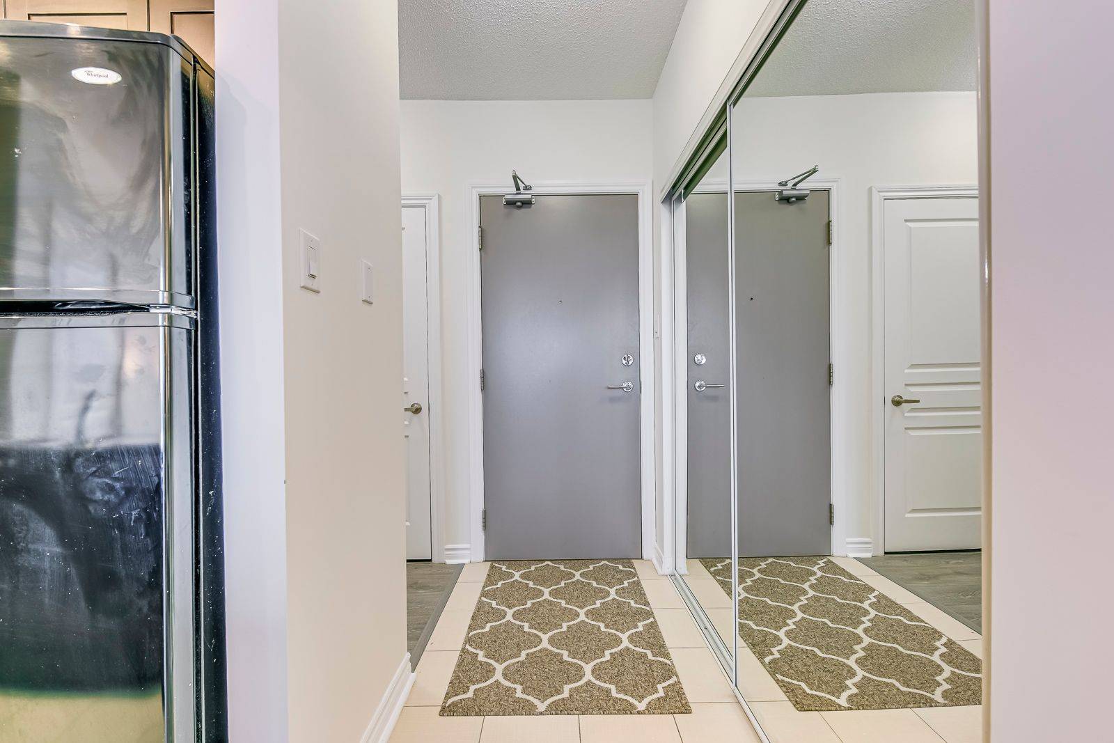 Mississauga, ON L5B 0C2,3525 Kariya DR #318