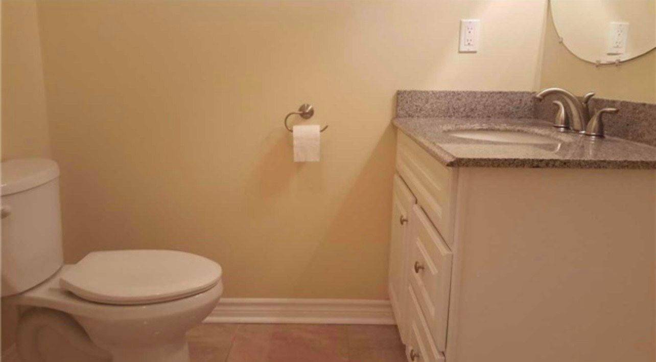 Mississauga, ON L5H 2W4,11 Wesley AVE #(BSMT)