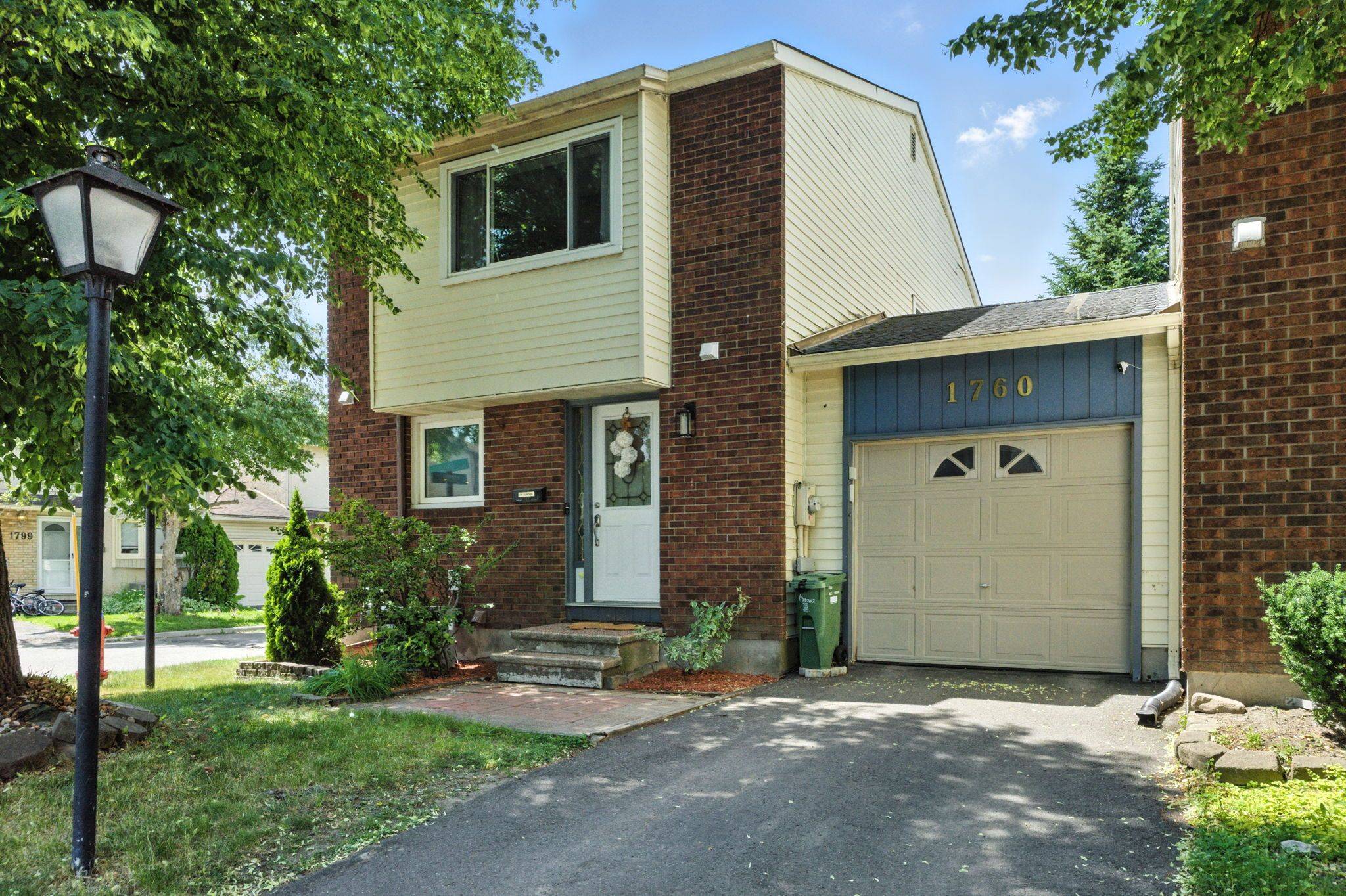 1760 Lafrance DR, Orleans - Cumberland And Area, ON K1E 2H2