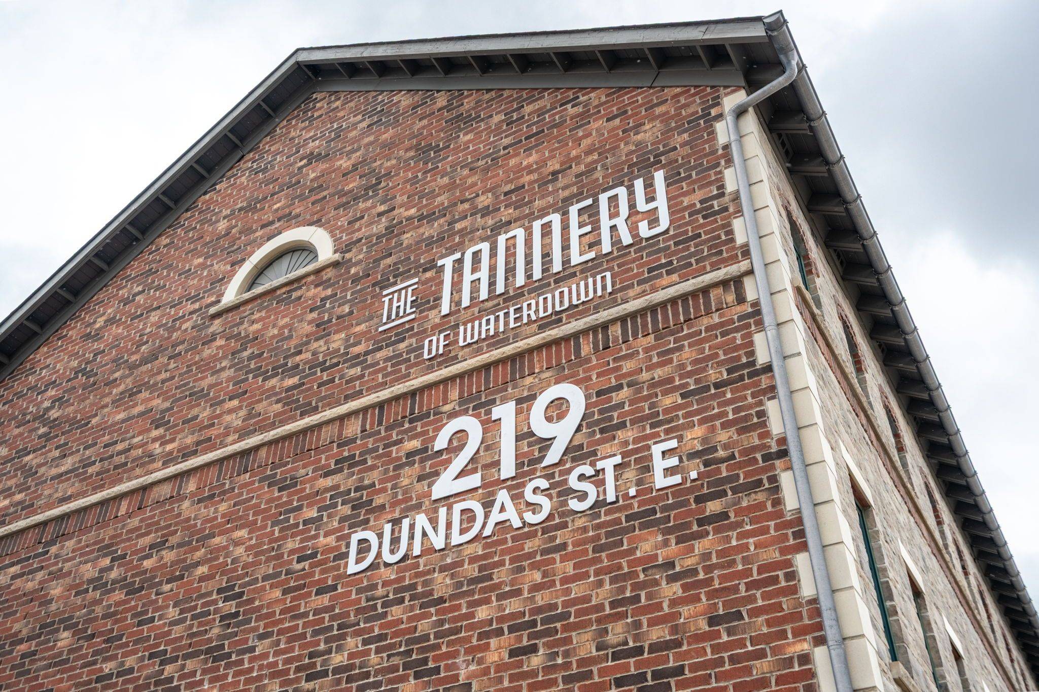 Hamilton, ON L8B 1V9,219 Dundas ST E #45