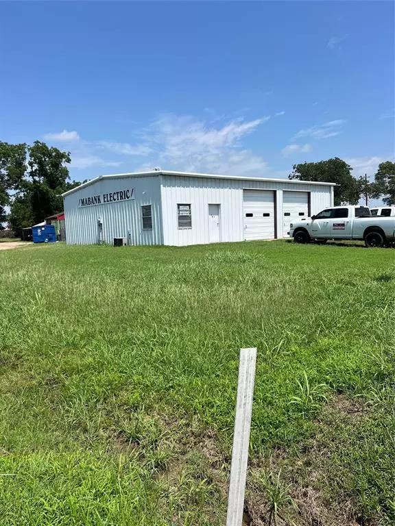 Mabank, TX 75147,106 S 8th Street
