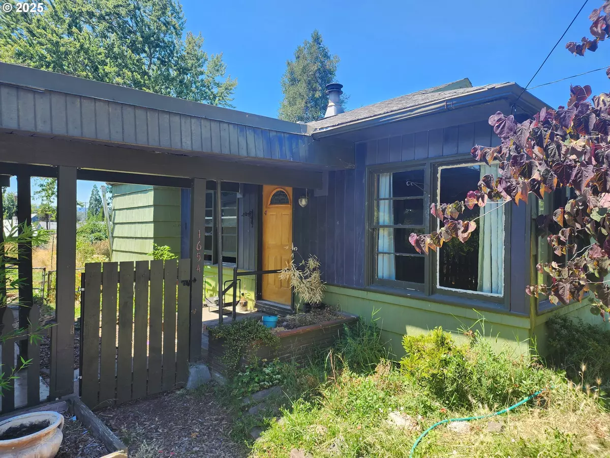 Roseburg, OR 97470,1654 NE TODD ST