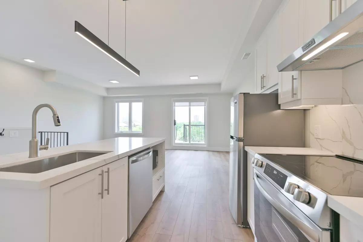 Toronto E02, ON M4E 2E9,2420 Gerrard ST E #4