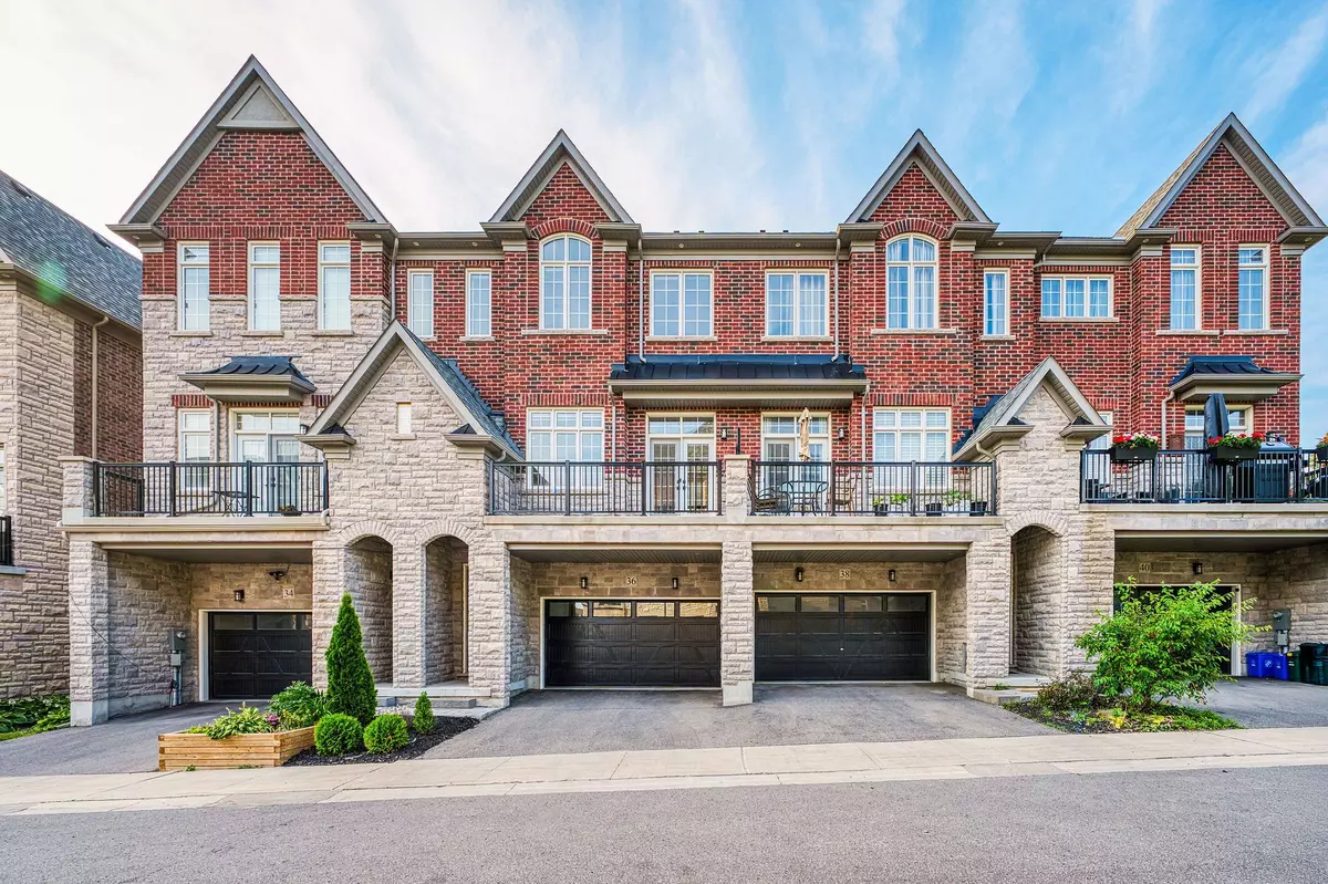 Markham, ON L6C 0Y7,36 Creekvalley LN