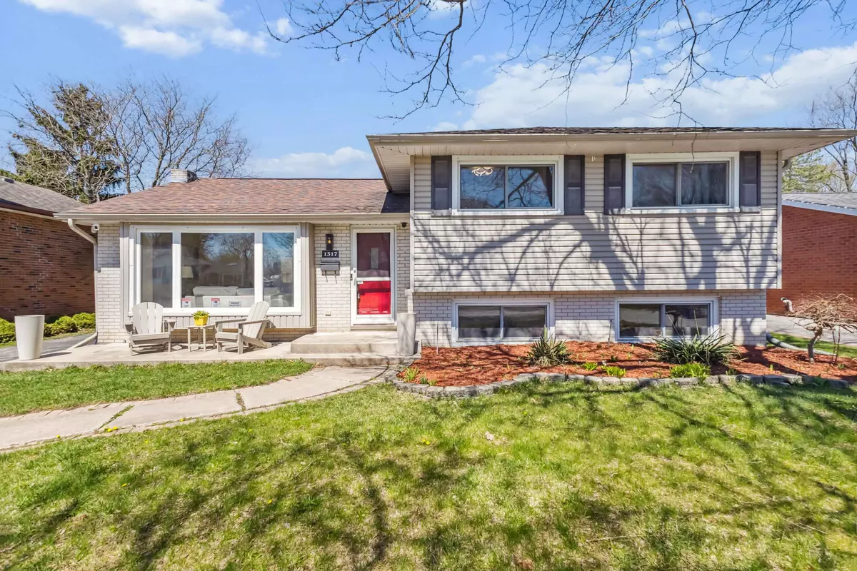 London North, ON N5X 1T6,1317 Glenora DR