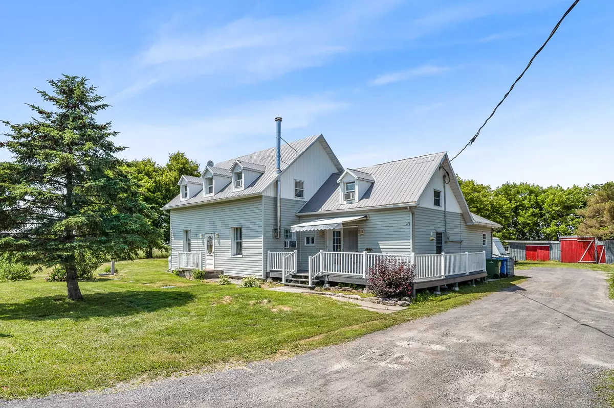 Champlain, ON K0B 1A0,2730 Ritchance RD