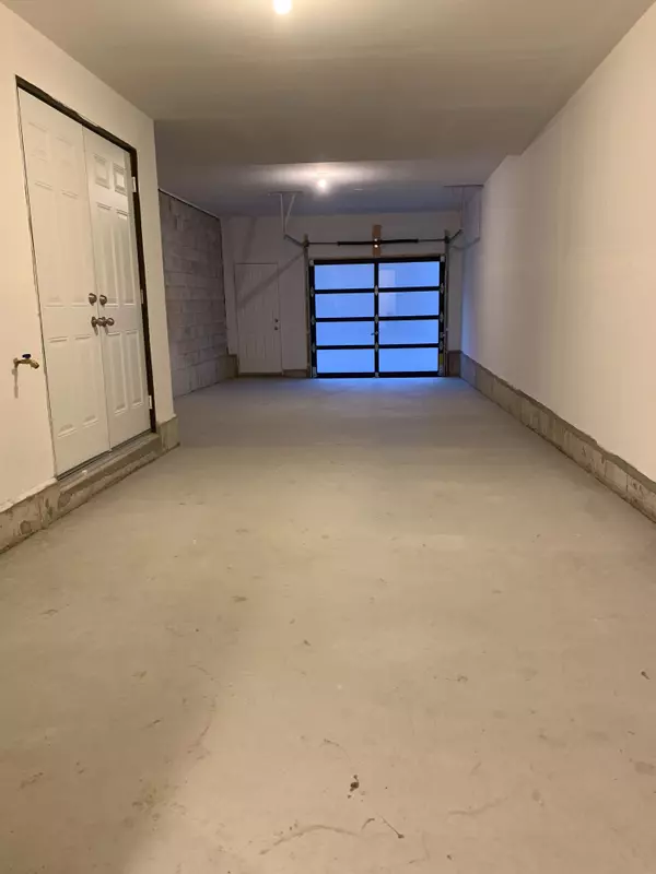 Vaughan, ON L6A 4Z1,197 Salterton CIR