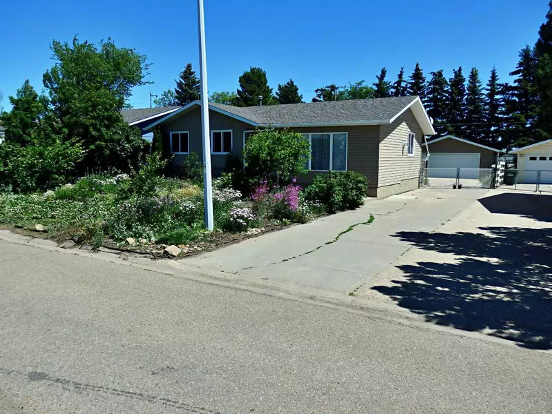 4812 Airport DR, Vermilion, AB T9X 1P2