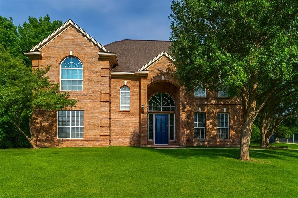 Southlake, TX 76092,900 Meadow Lane