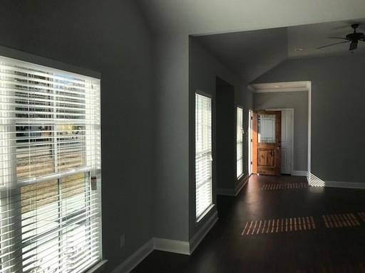 Waxahachie, TX 75165,111 Elder Street