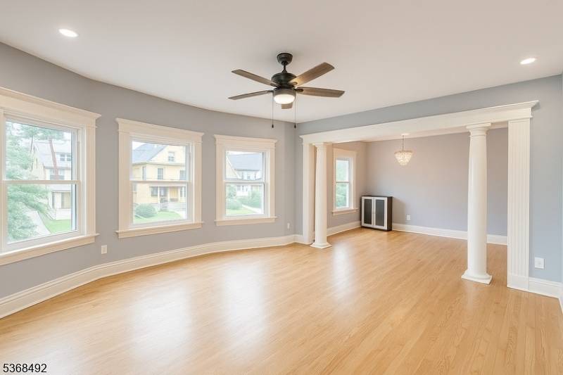 Newark City, NJ 07104,903 Lake St