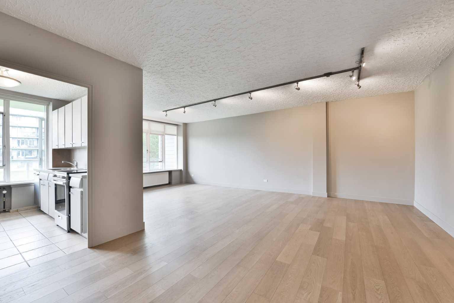 Calgary, AB T2S 1Z2,3204 Rideau PL SW #304
