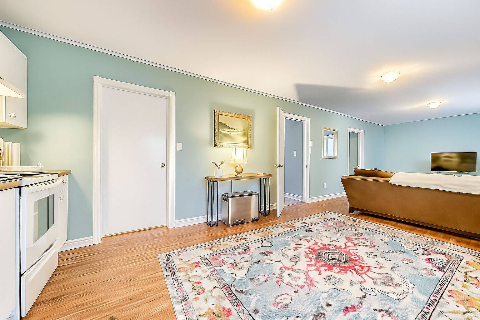 Innisfil, ON L9S 2G3,744 William ST #Lower