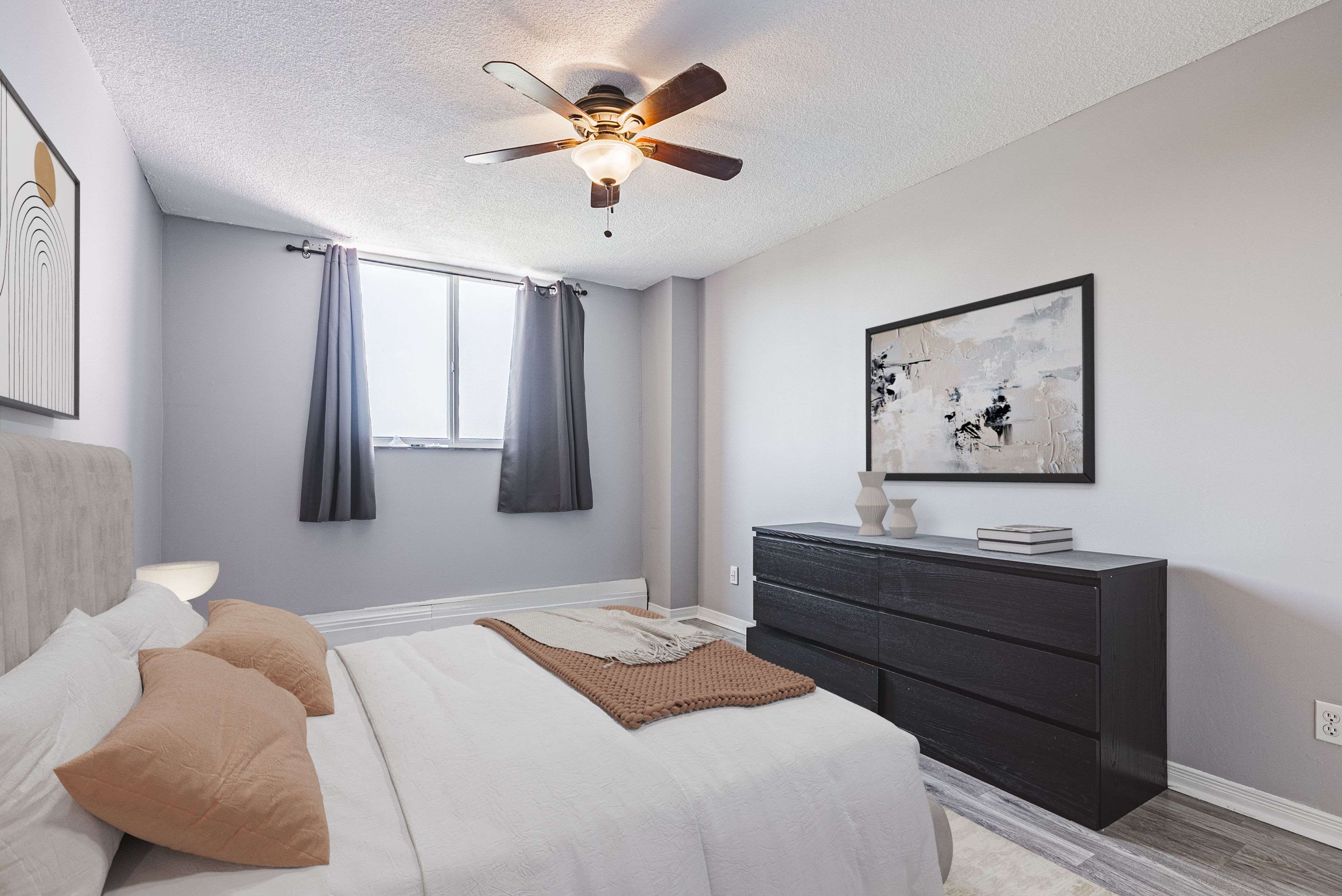 Burlington, ON L7T 3Z7,975 Warwick CT #1410