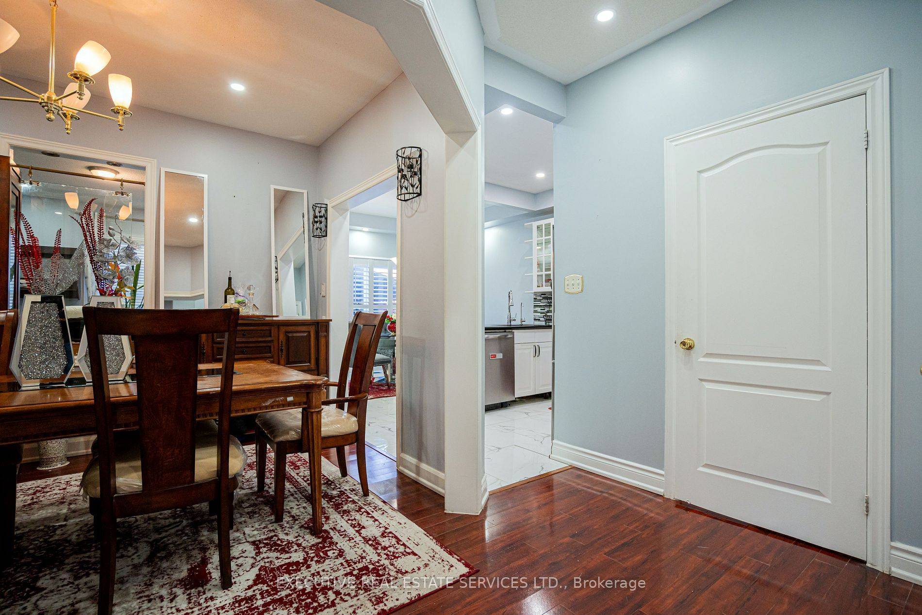 Brampton, ON L7A 3V1,27 Savita RD