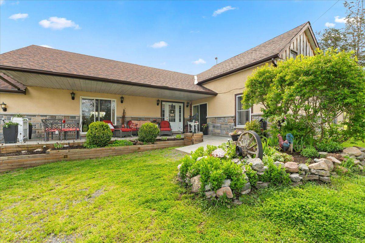 Prince Edward County, ON K0K 2P0,1686 County Road 13 N/A