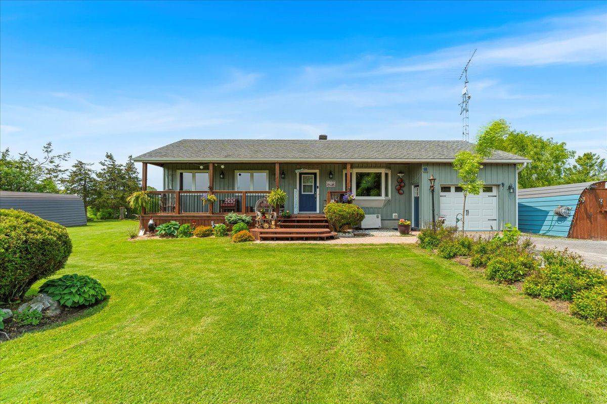 84 Plumb RD, Tyendinaga, ON K0K 2N0