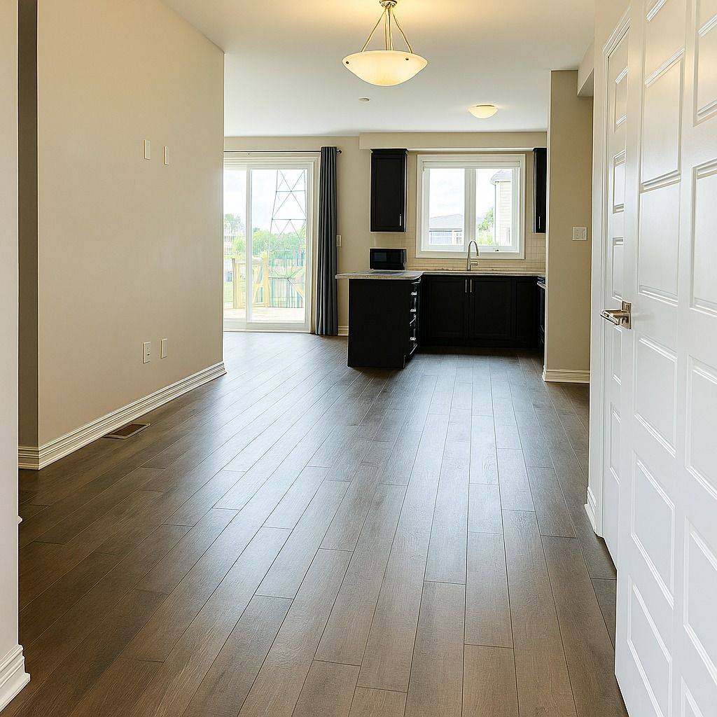 Kitchener, ON N2R 0S3,8 Saxony ST