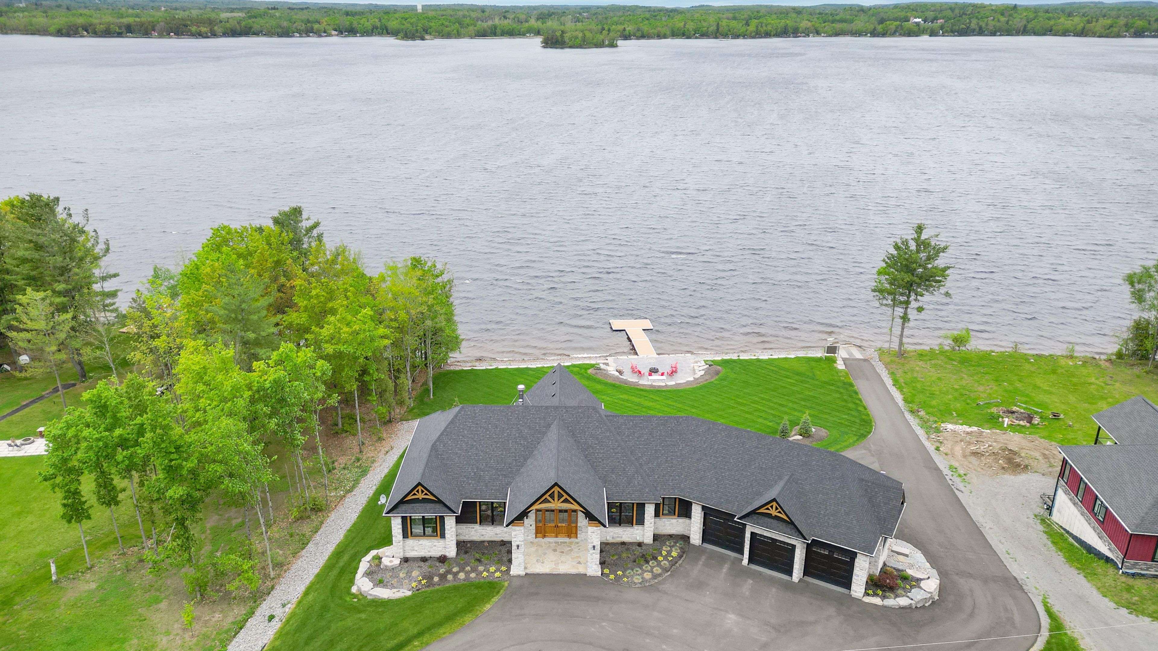 555 Mile Point LN, Centre Hastings, ON K0K 2K0