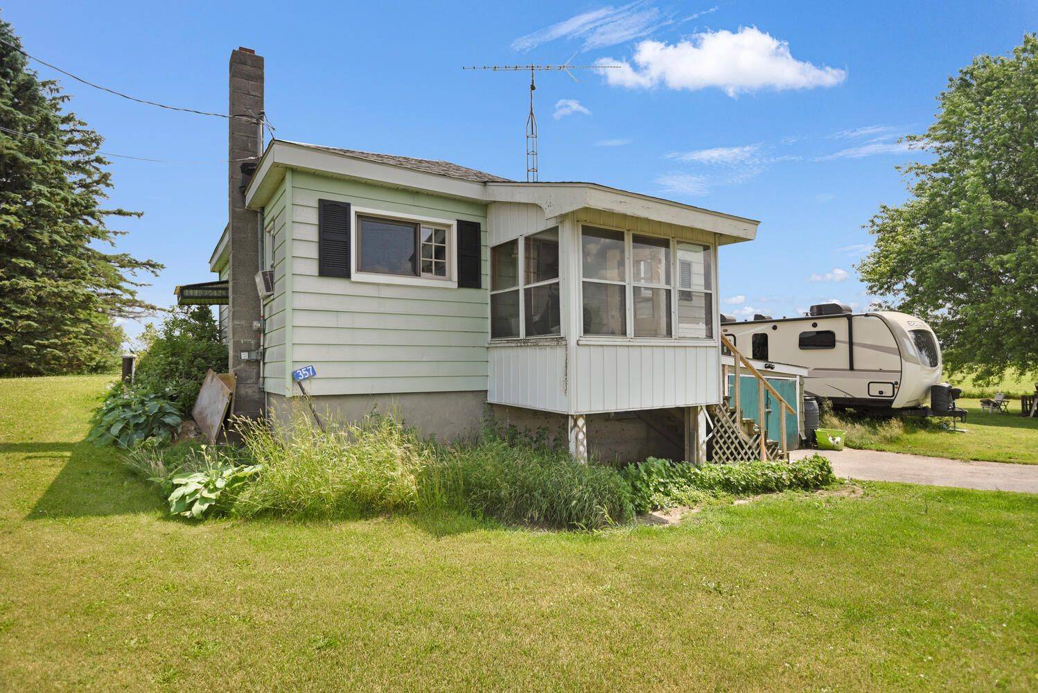 Rideau Lakes, ON K0G 1E0,357 County Road 8 RD