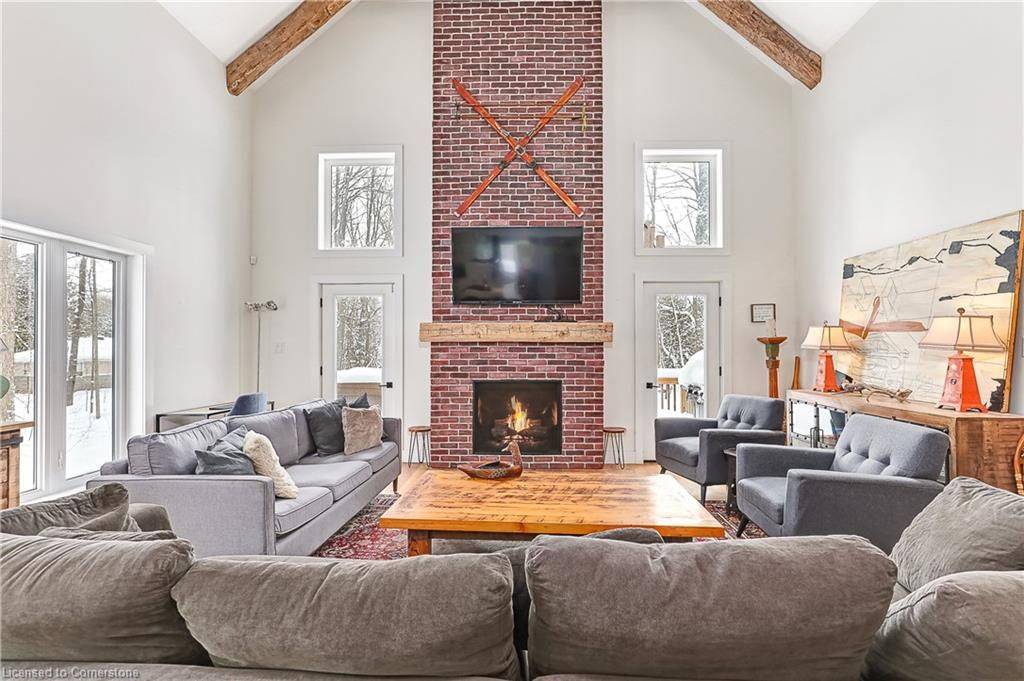 Grey Highlands, ON N0C 1E0,234 Canrobert ST