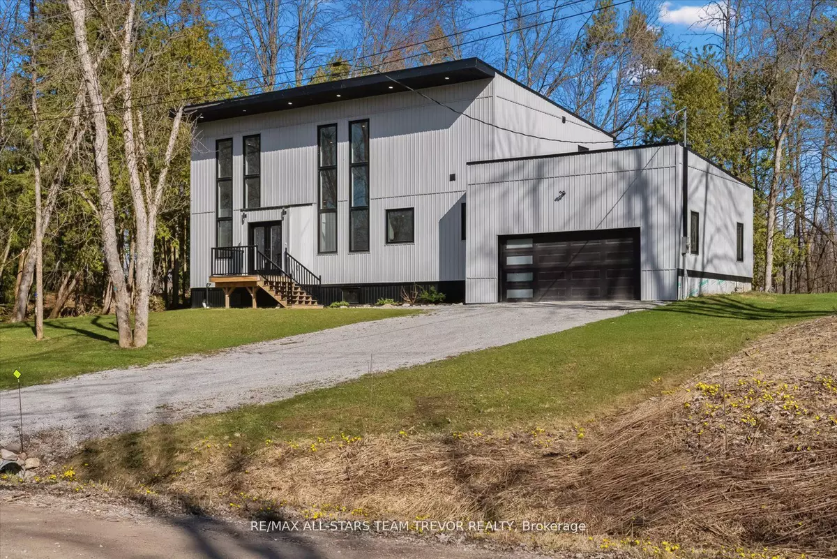 Ramara, ON L0K 1B0,3441 Louis LN