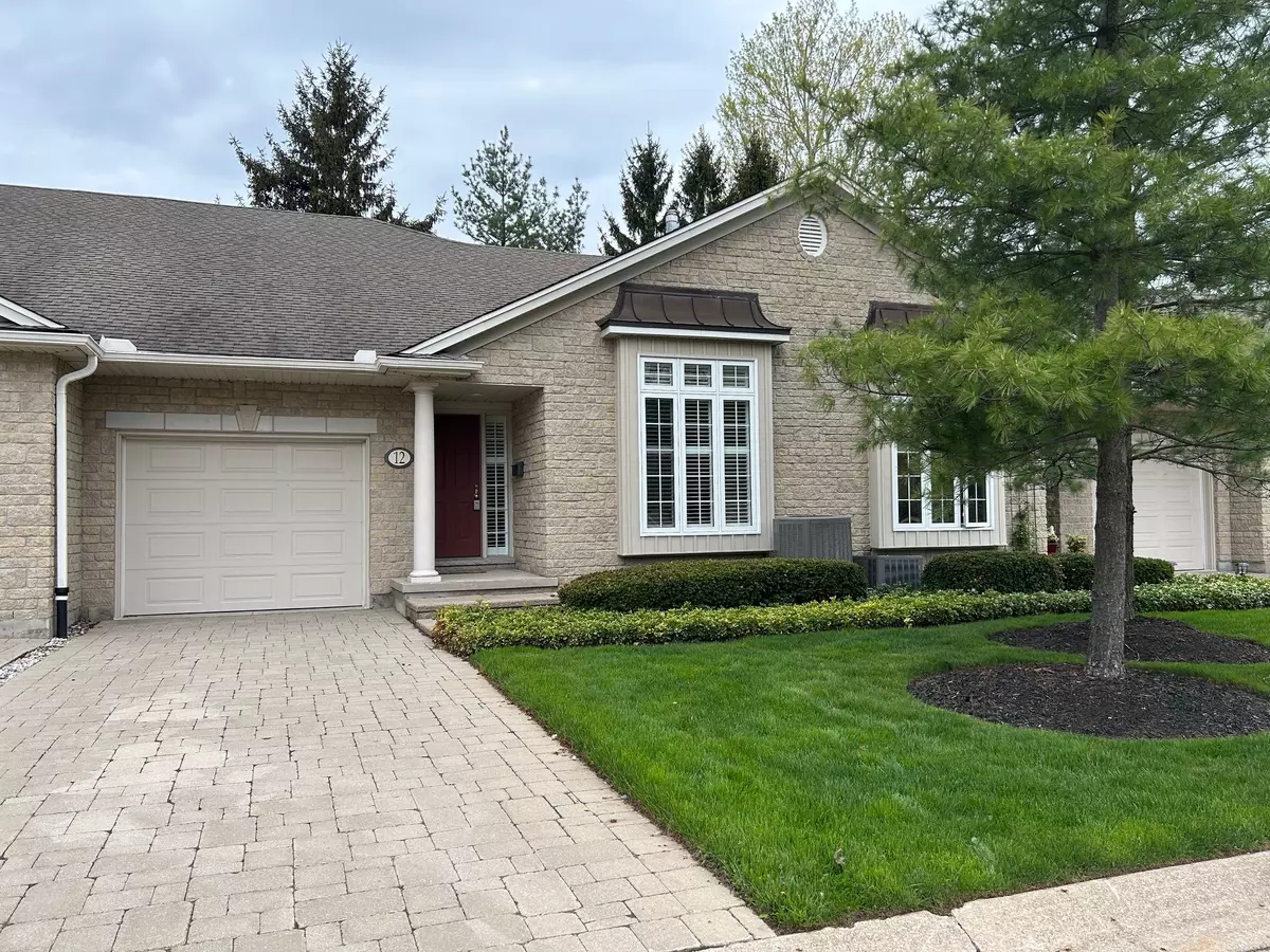 Niagara Falls, ON L2H 3L3,3241 Montrose RD #12