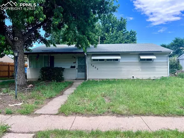 2635 Meadowlark LN, Colorado Springs, CO 80909