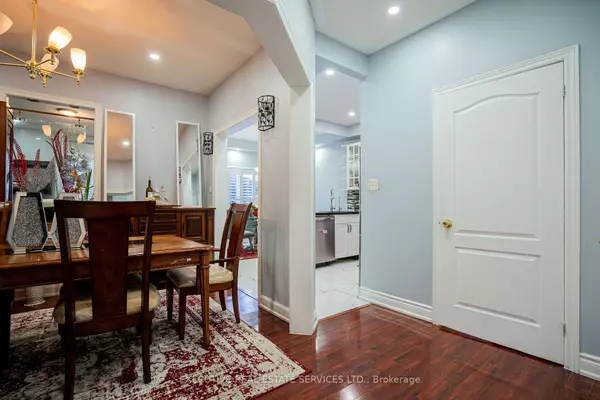 Brampton, ON L7A 3V1,27 Savita RD
