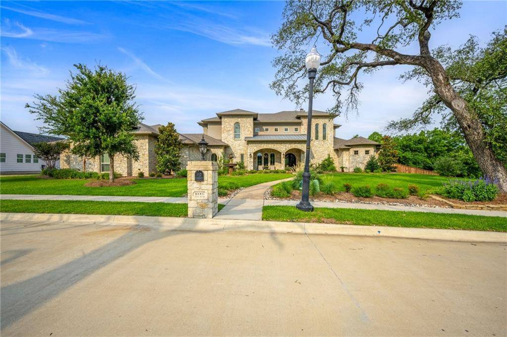 16007 Torrey Springs Boulevard,  Woodway,  TX 76712