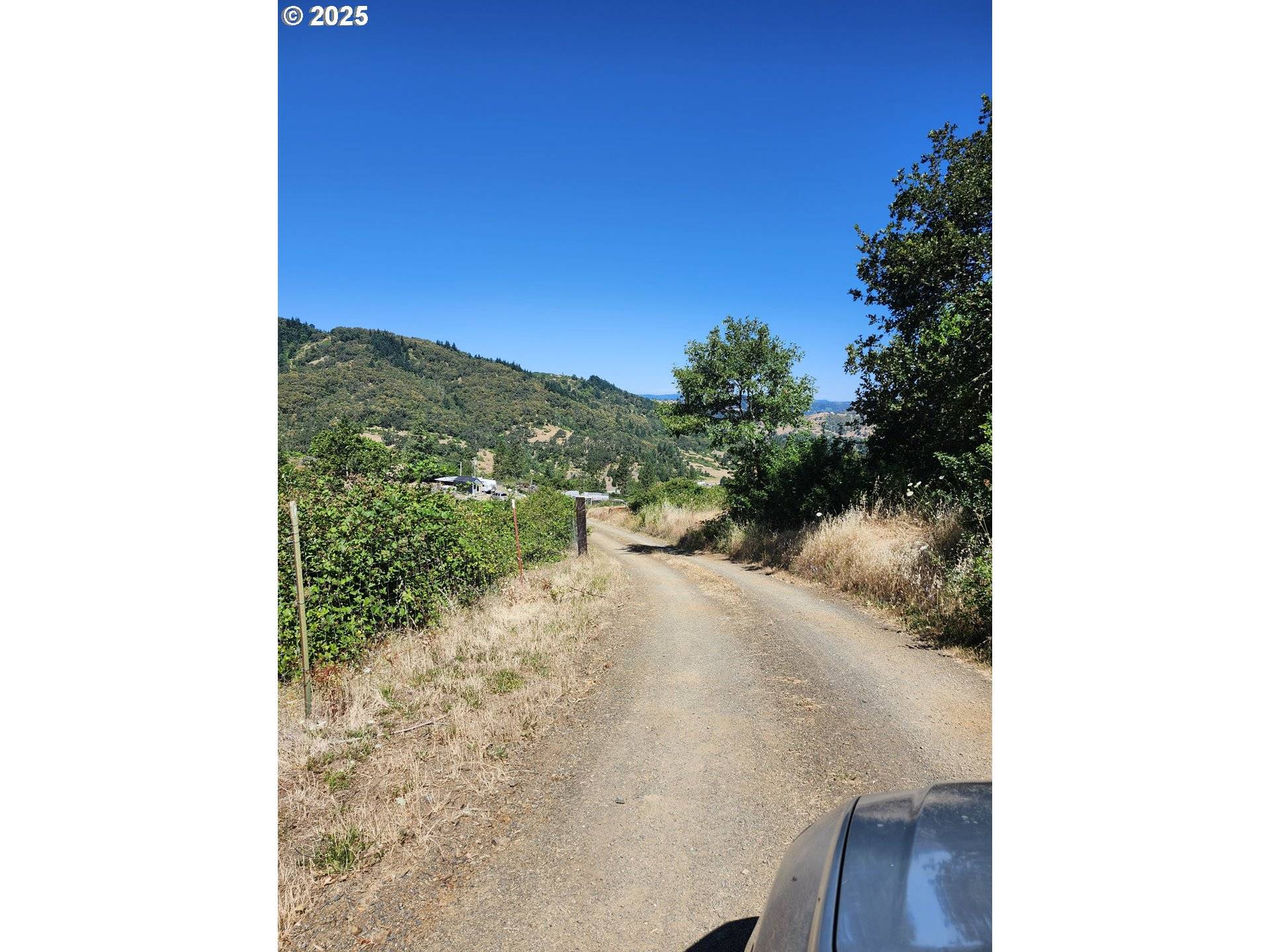 Myrtle Creek, OR 97457,884 DAVID DR