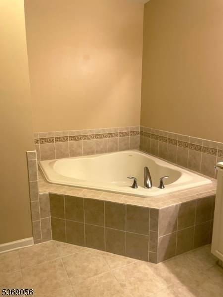 Mount Arlington Boro, NJ 07856,138 Ridgeview Ln #138
