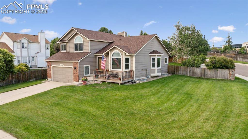 8590 Chancellor DR, Colorado Springs, CO 80920