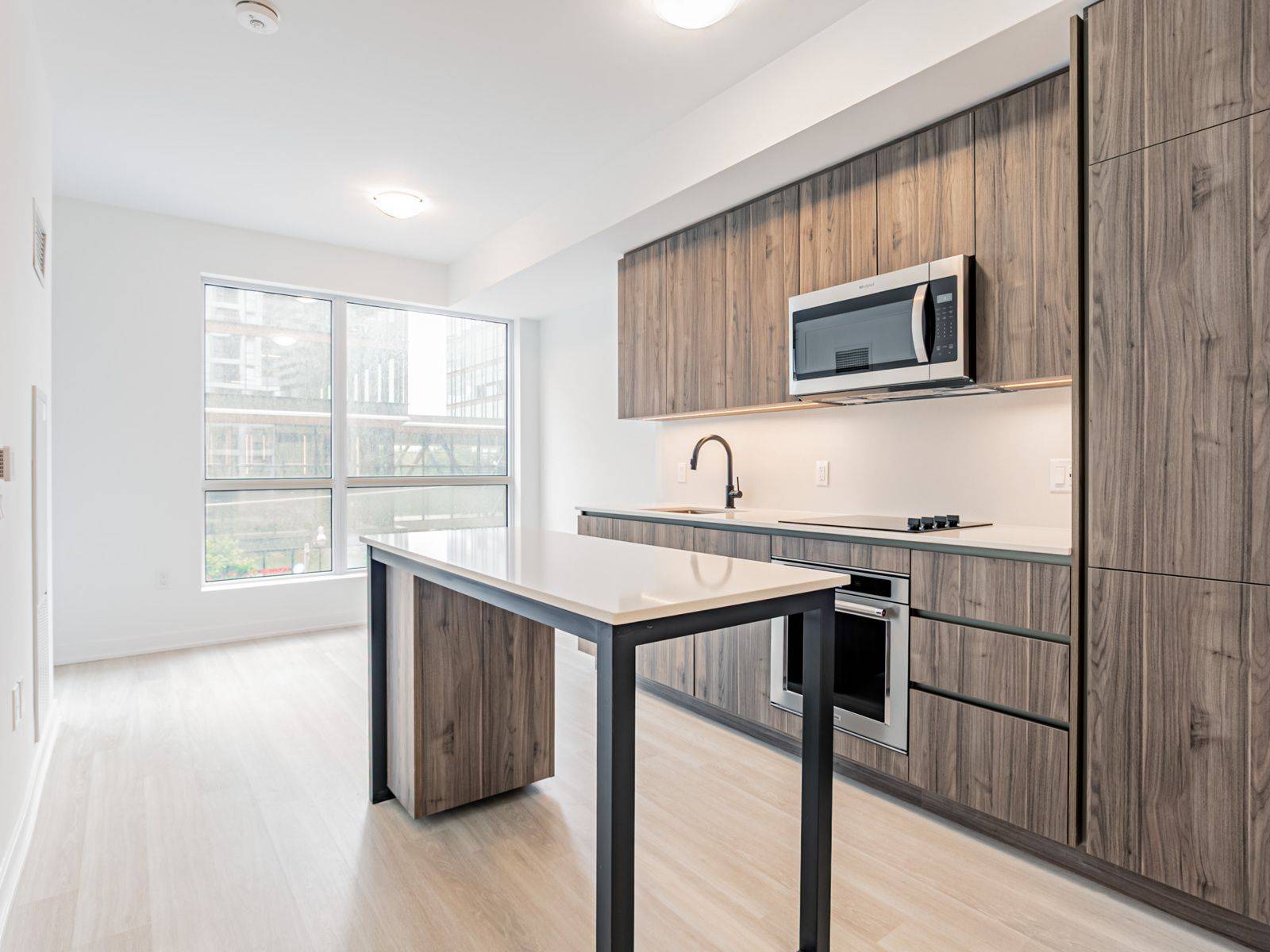 15 Richardson ST #323, Toronto C08, ON M5A 0Y5