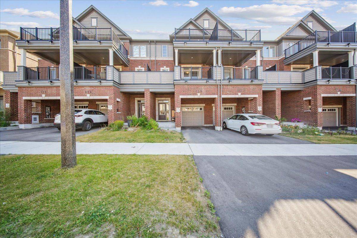 Oshawa, ON L1L 0V3,115 Air Dancer CRES