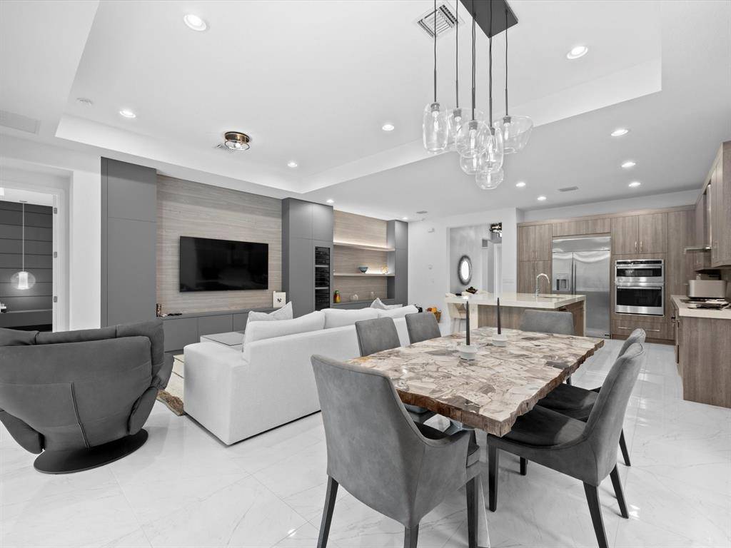 Boca Raton, FL 33496,17258 Blue Bayou Dr