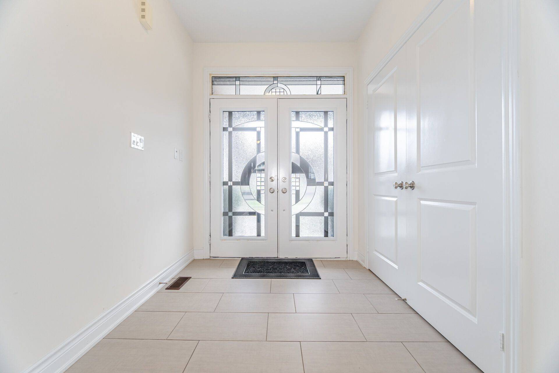 New Tecumseth, ON L0G 1W0,31 Prady LN