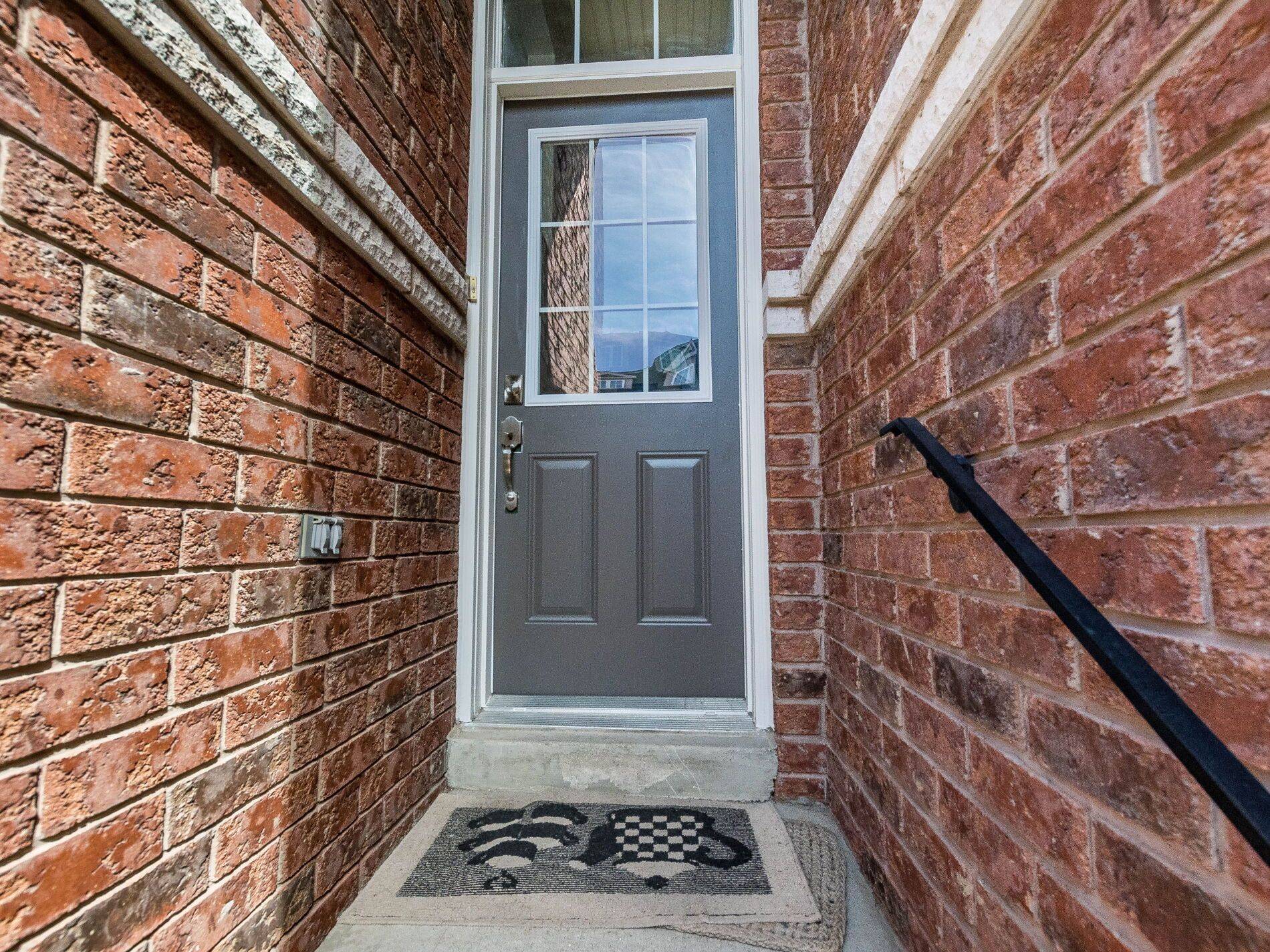 Mississauga, ON L5A 4P1,435 Hensall CIR #29