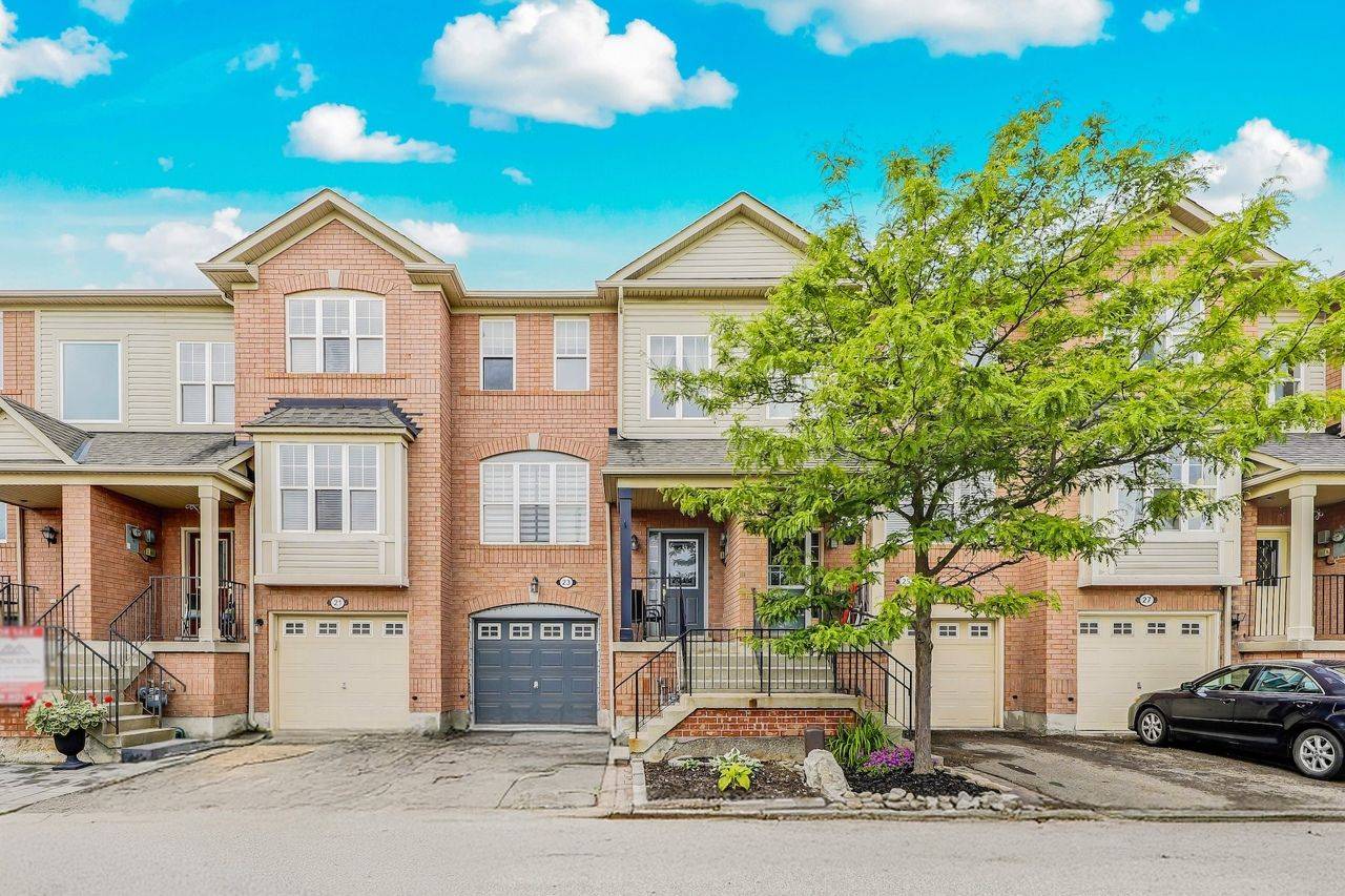 23 Seed House LN, Halton Hills, ON L7G 6K3