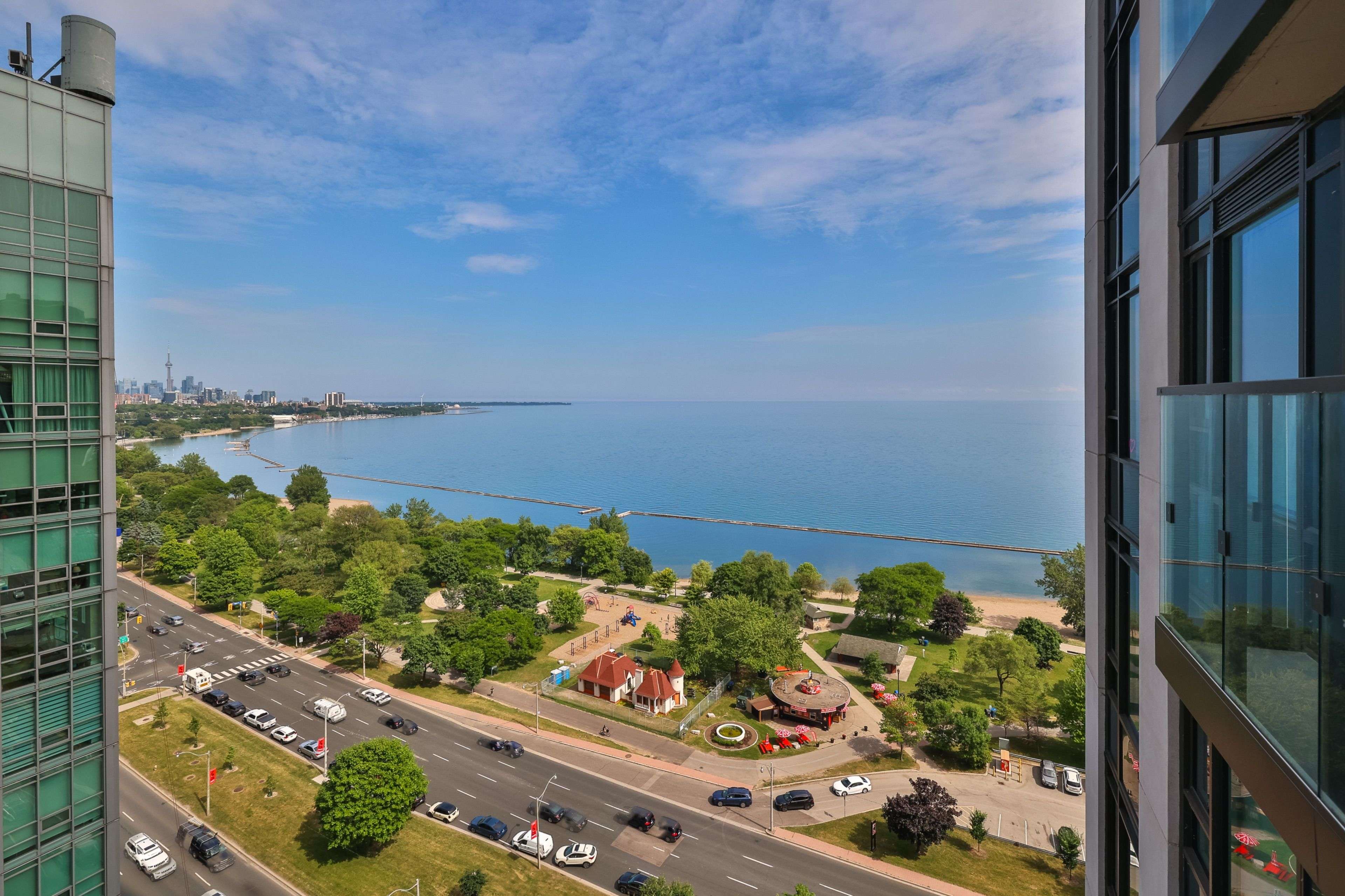1926 Lake Shore BLVD W #2006, Toronto W01, ON M6S 1A1