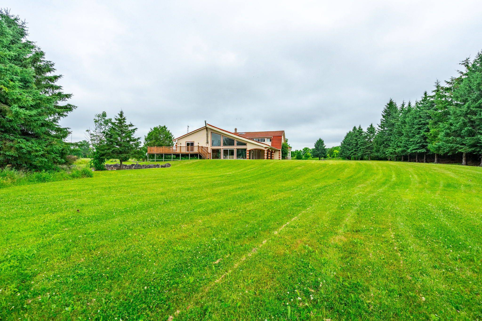 Hamilton, ON N1R 5S7,1751 Kirkwall RD