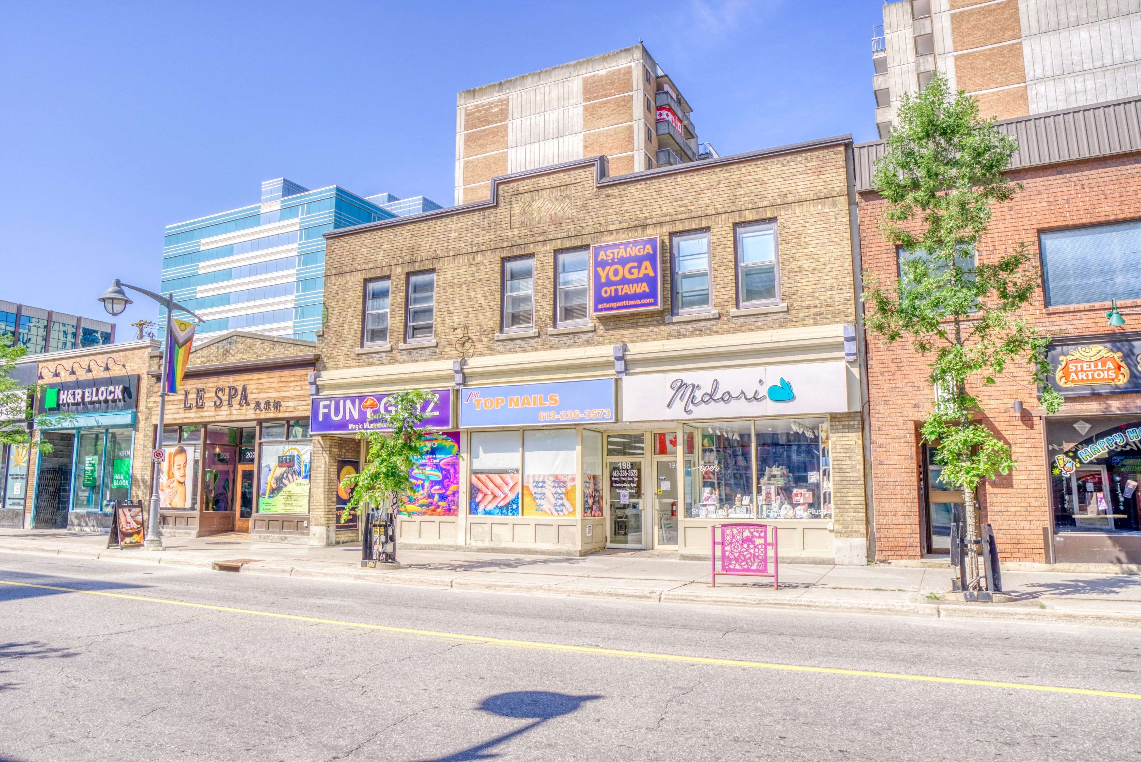 198 Bank ST, Ottawa Centre, ON K2P 1W8
