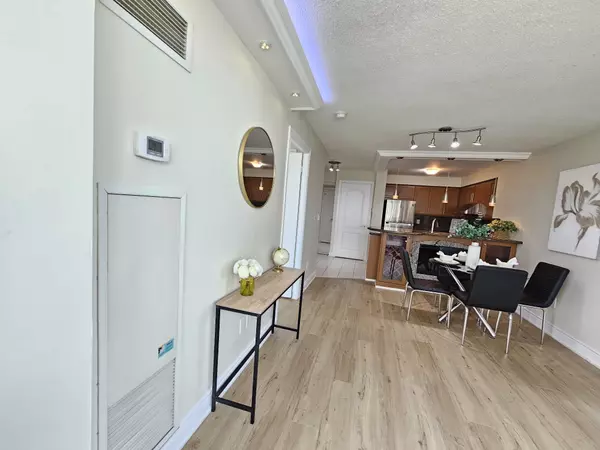 Toronto E09, ON M1P 5J5,60 Brian Harrison WAY #2109