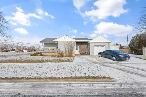 Welland, ON L3B 1H7,104 Golden BLVD