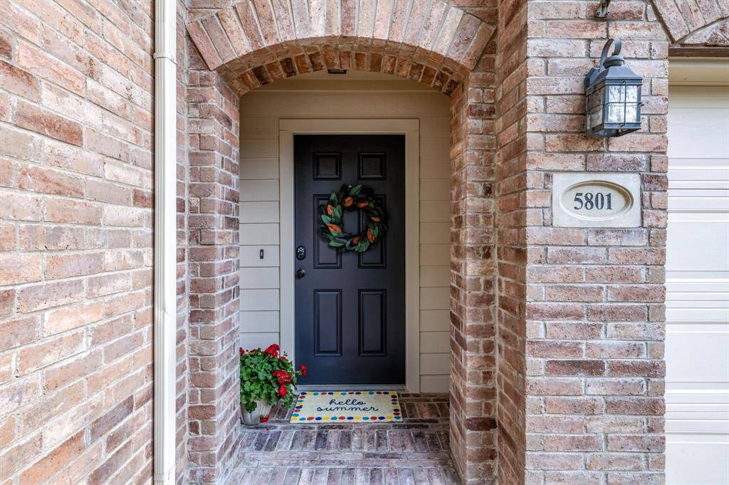 Mckinney, TX 75070,5801 Mariposa Drive
