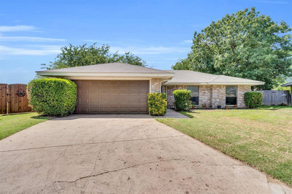 2828 Ridge Road N, Fort Worth, TX 76133
